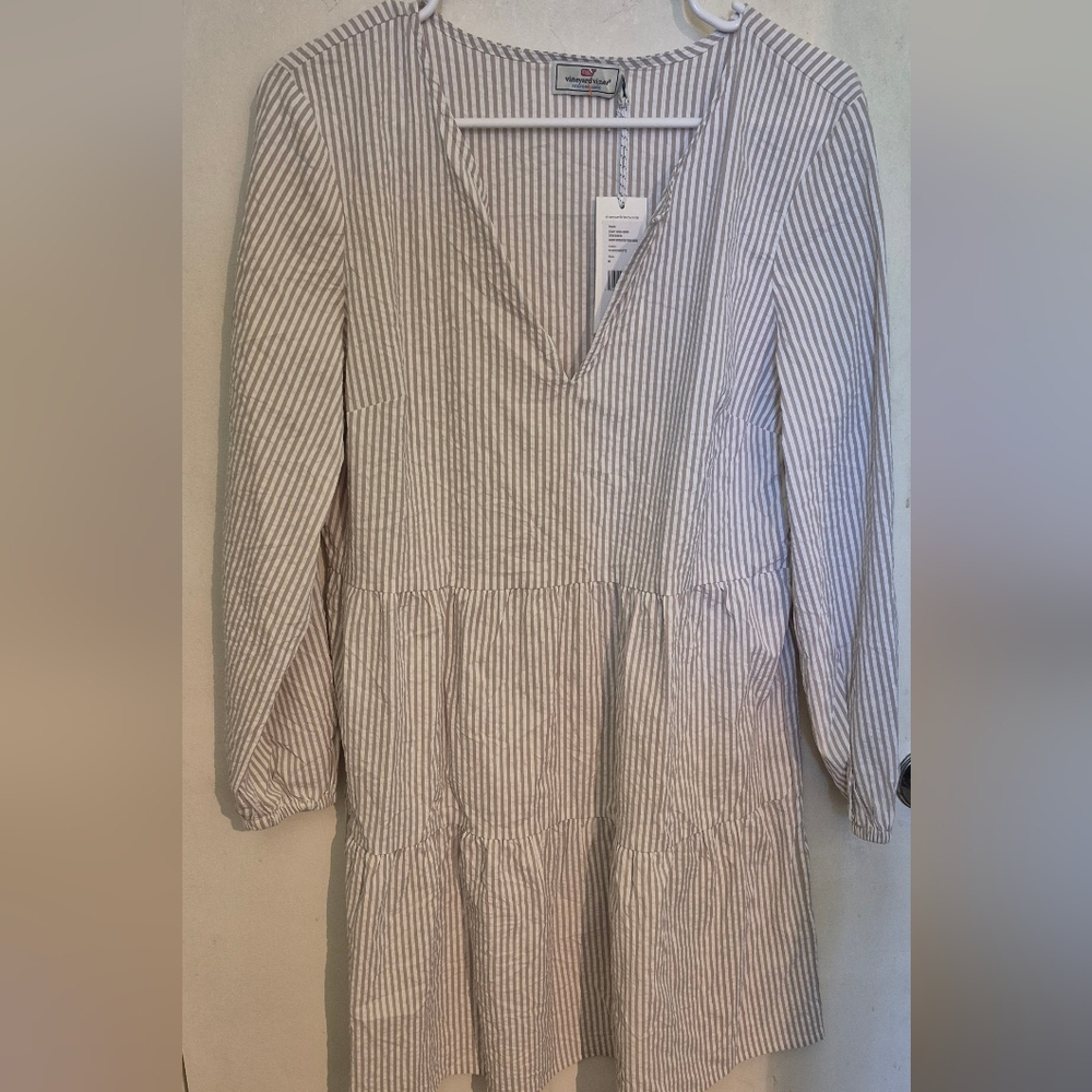 Vineyard Vines Harbor Seersucker Tired Dress Khaki/ White Sz.M NWT